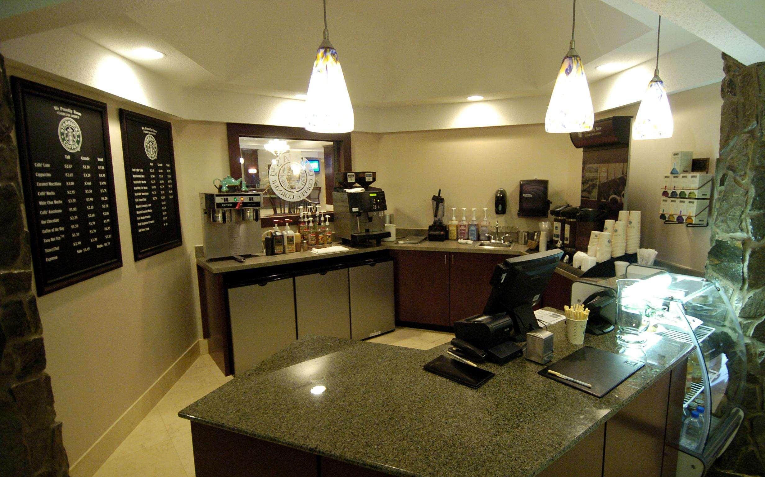 Doubletree By Hilton Augusta Hotel Restaurant photo