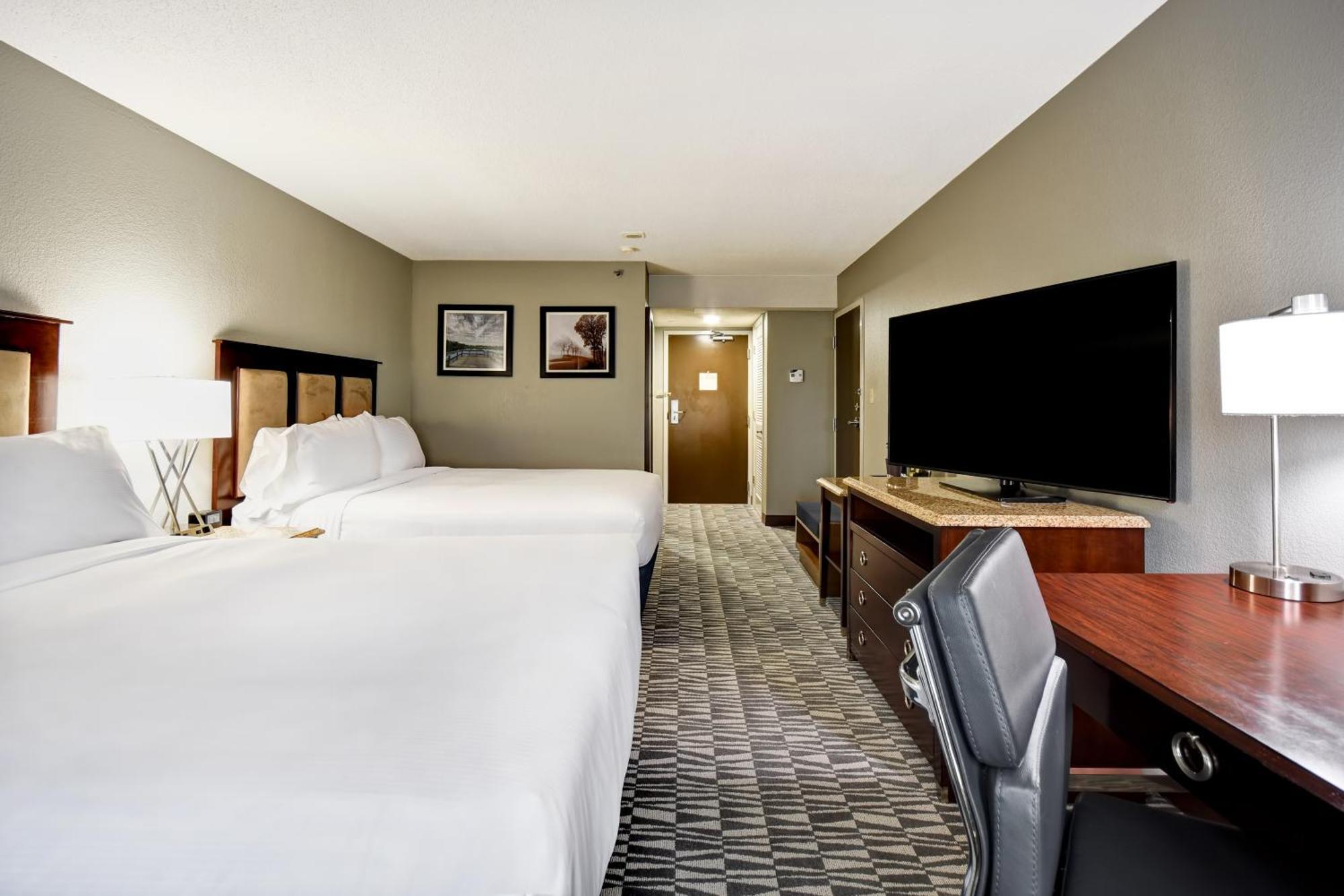 Doubletree By Hilton Augusta Hotel Exterior photo