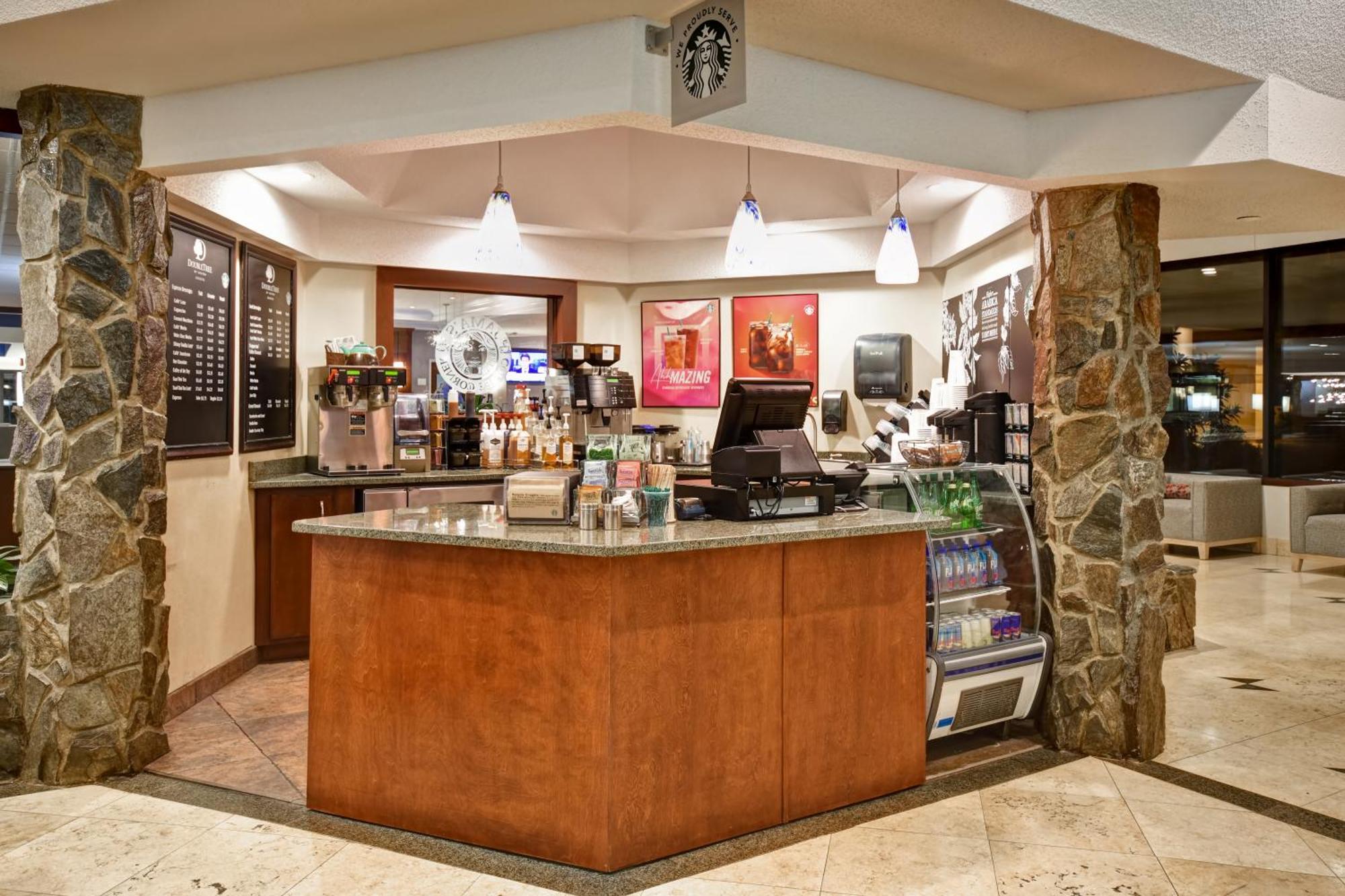 Doubletree By Hilton Augusta Hotel Exterior photo